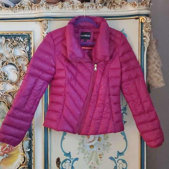 Express light weight pink puffer jacket medium NWT - Picture 1 of 5